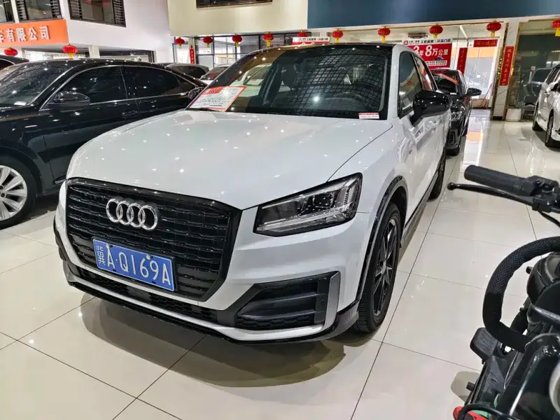 Audi Q2L, 2020