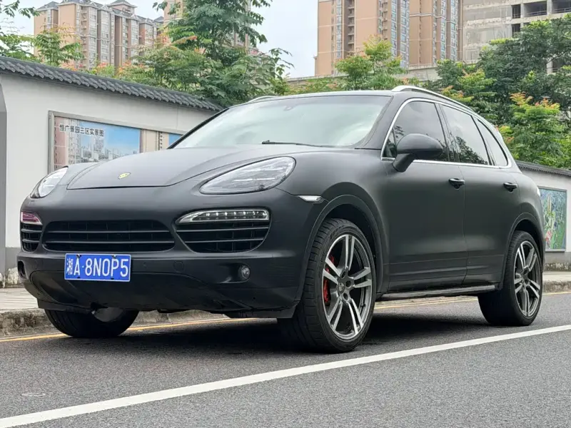 Porsche Cayenne, 2012