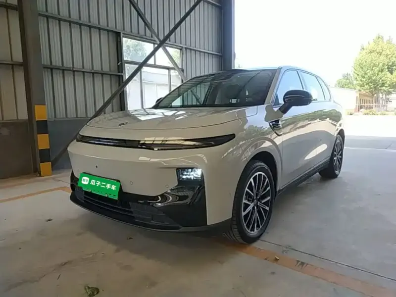 Leapmotor B10, 2025