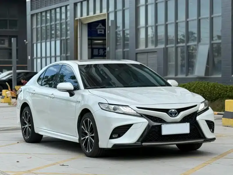 Toyota Camry, 2019