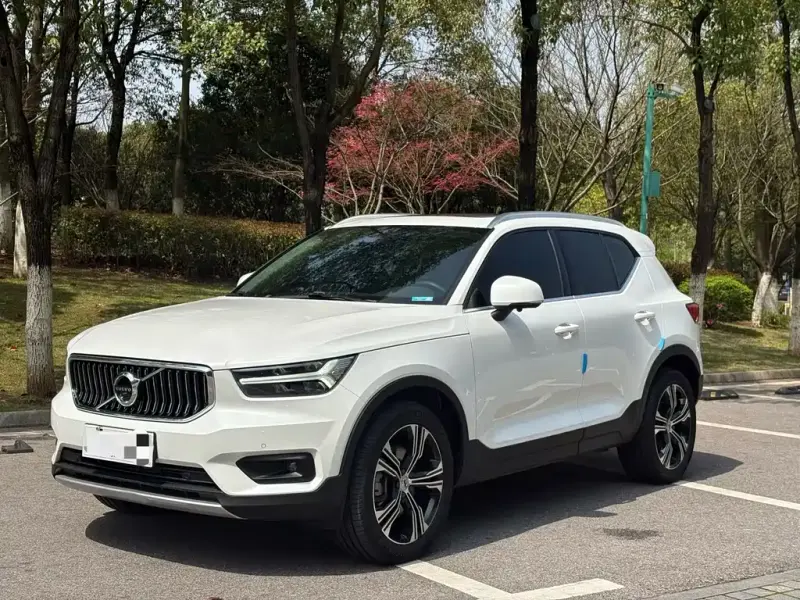 Volvo XC40, 2022