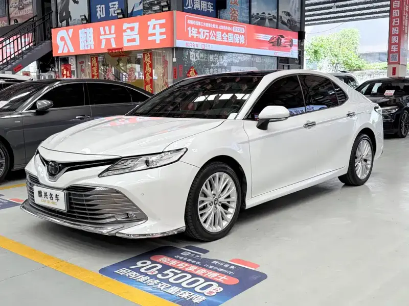 Toyota Camry, 2020
