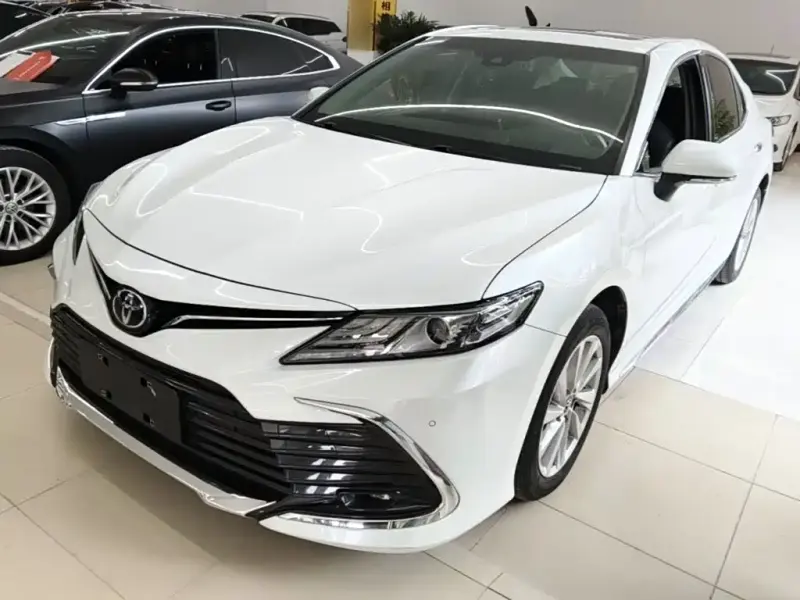 Toyota Camry, 2023
