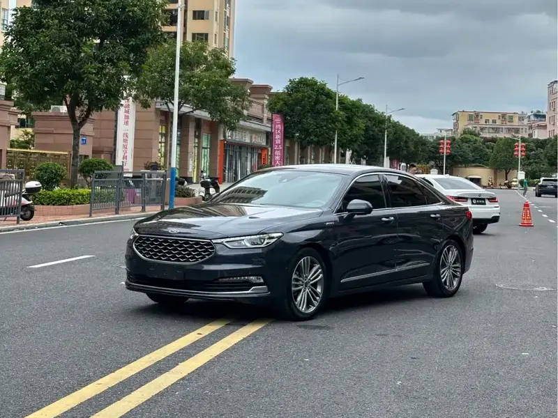 Ford Taurus, 2021
