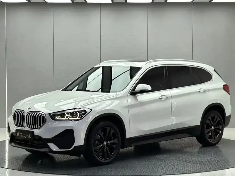 BMW X1, 2021 — фото 1