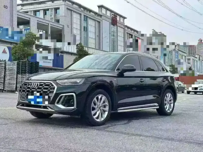 Audi Q5L, 2022