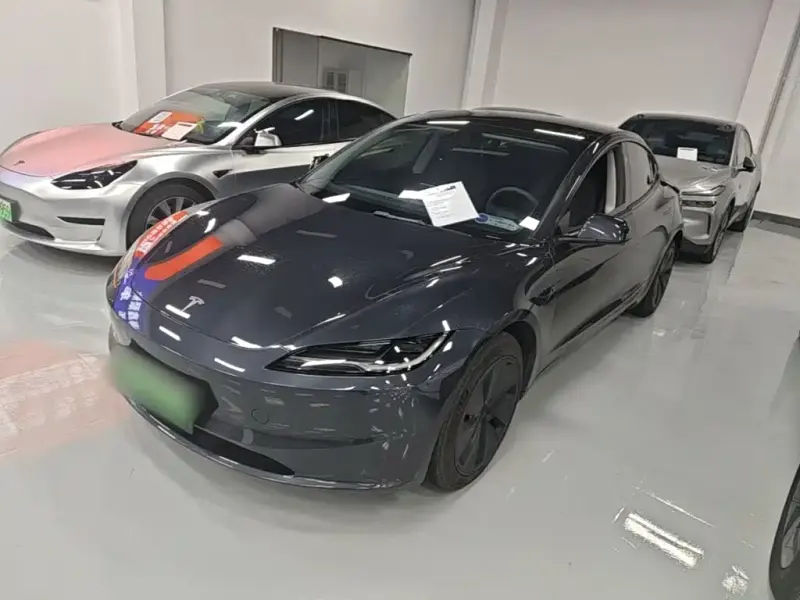 Tesla Model 3, 2024