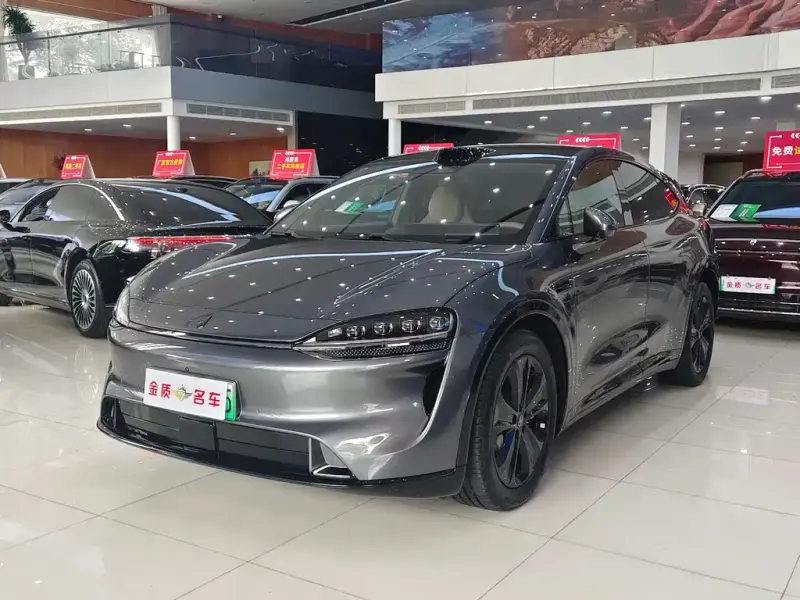 Luxeed Zhijie R7, 2025