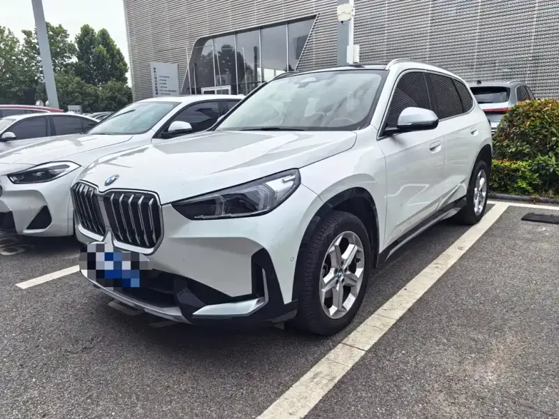 BMW X1, 2023 — фото 1