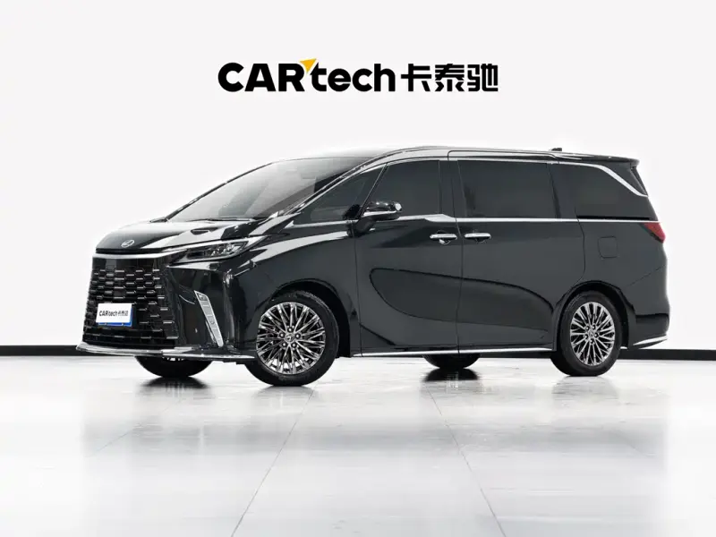 Lexus LM, 2026