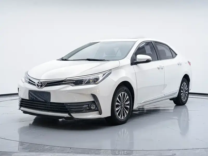 Toyota Corolla, 2017 — фото 1