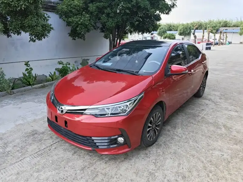 Toyota Corolla, 2019 — фото 1