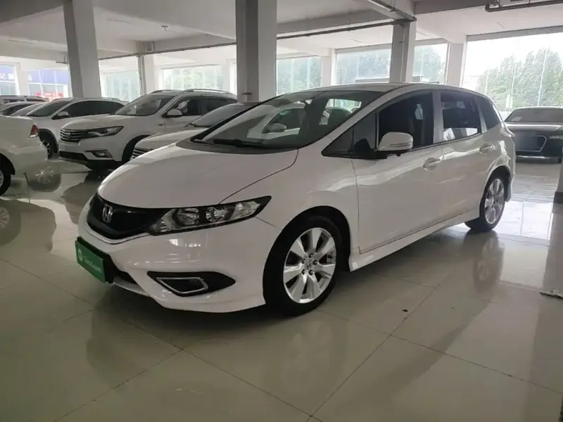 Honda Jade, 2016 — фото 1