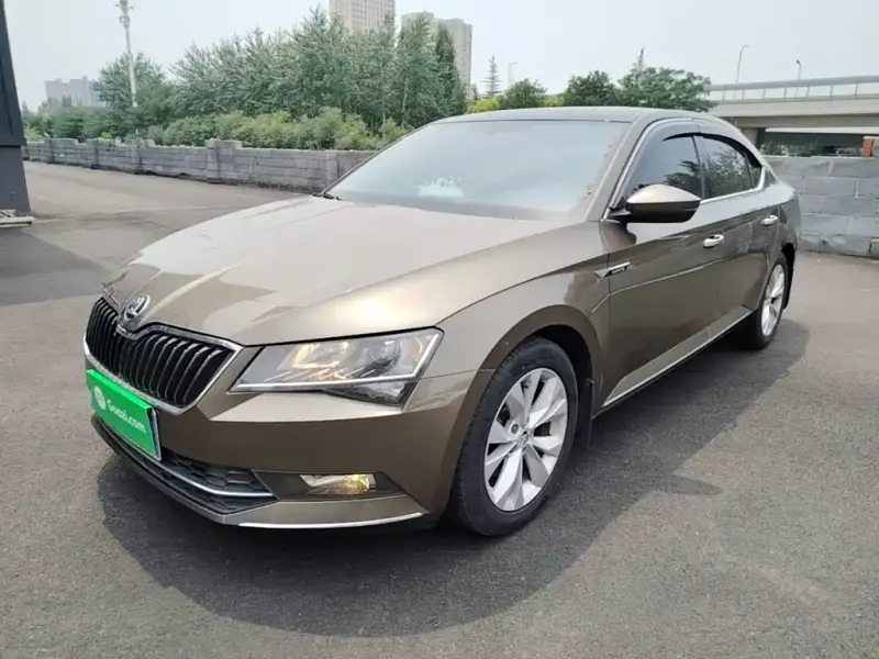 Skoda Superb, 2018 — фото 1