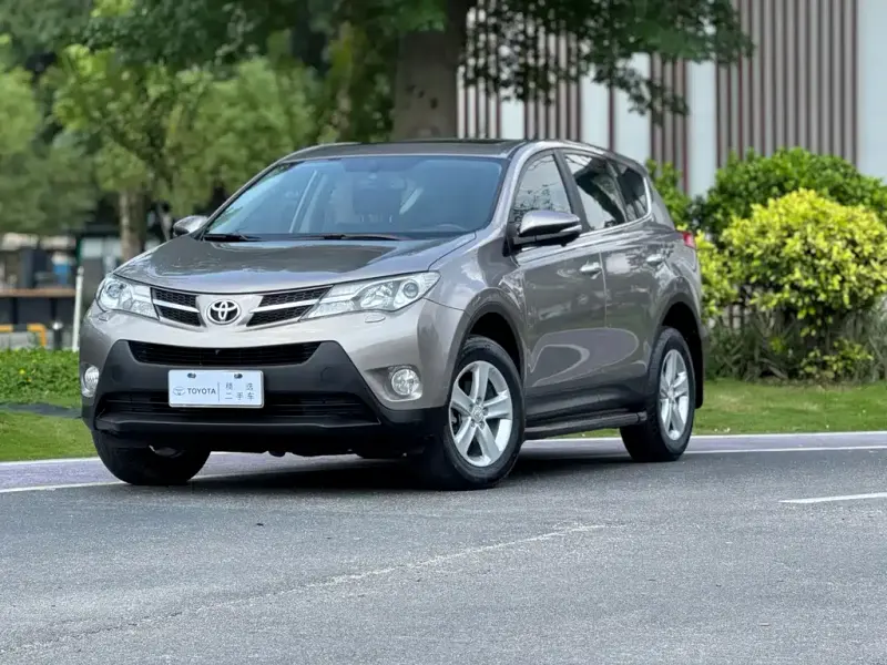 Toyota RAV4, 2014