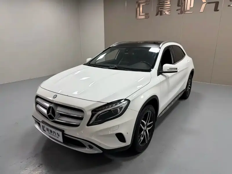 Mercedes-Benz GLA, 2017 — фото 1