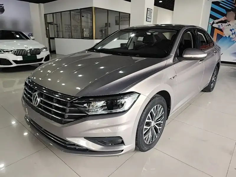 Volkswagen Sagitar, 2020