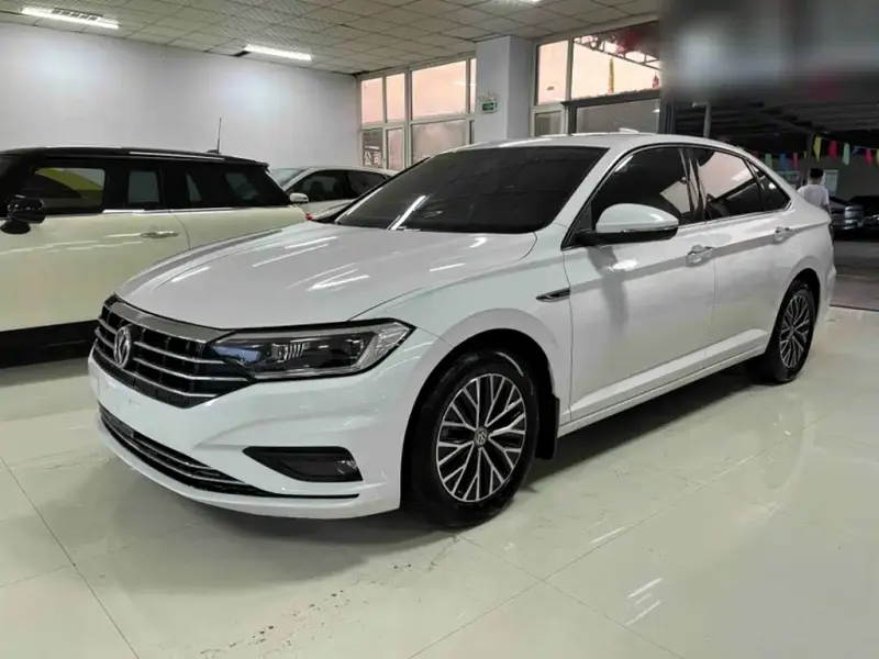 Volkswagen Sagitar, 2020