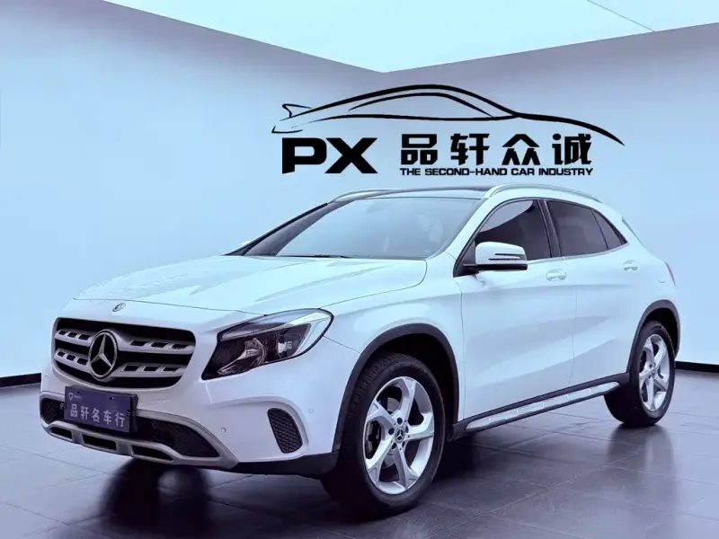 Mercedes-Benz GLA, 2017 — фото 1