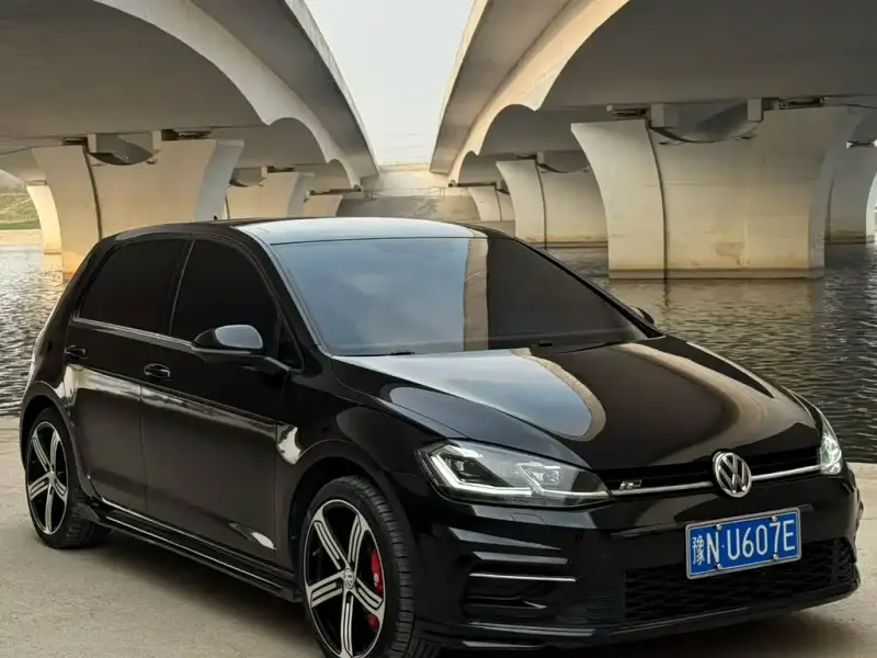 Volkswagen Golf, 2020