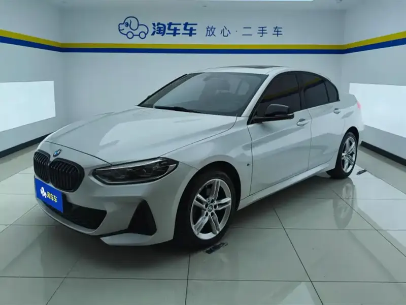 BMW 1 Series, 2021