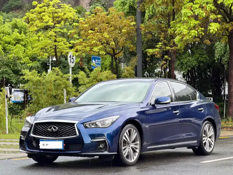 Infiniti Q50L, 2021