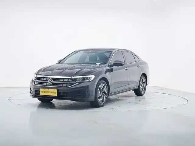 Volkswagen Sagitar, 2025