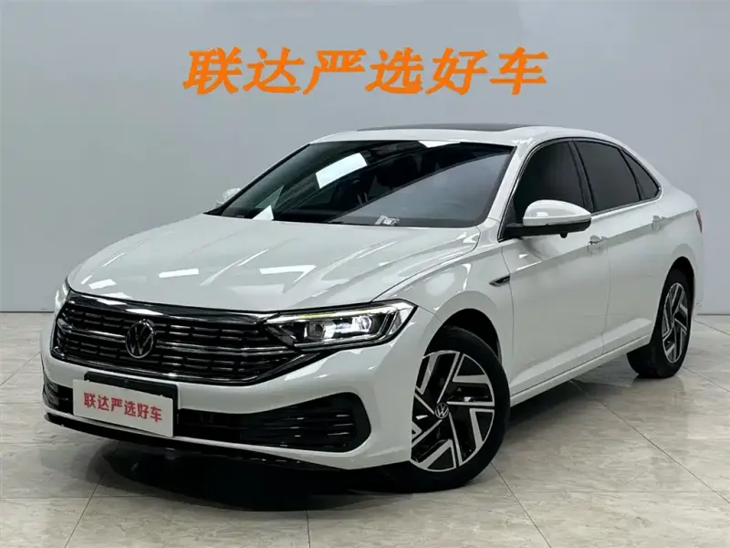 Volkswagen Sagitar, 2023