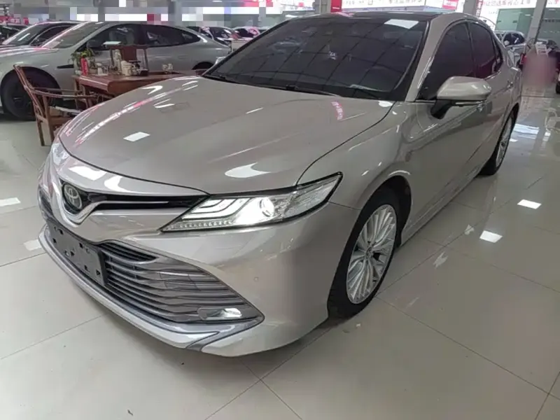 Toyota Camry, 2020
