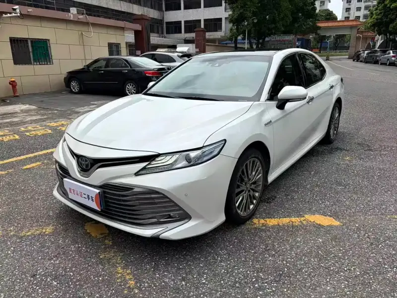 Toyota Camry, 2018