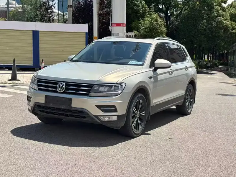 Volkswagen Tiguan L, 2021