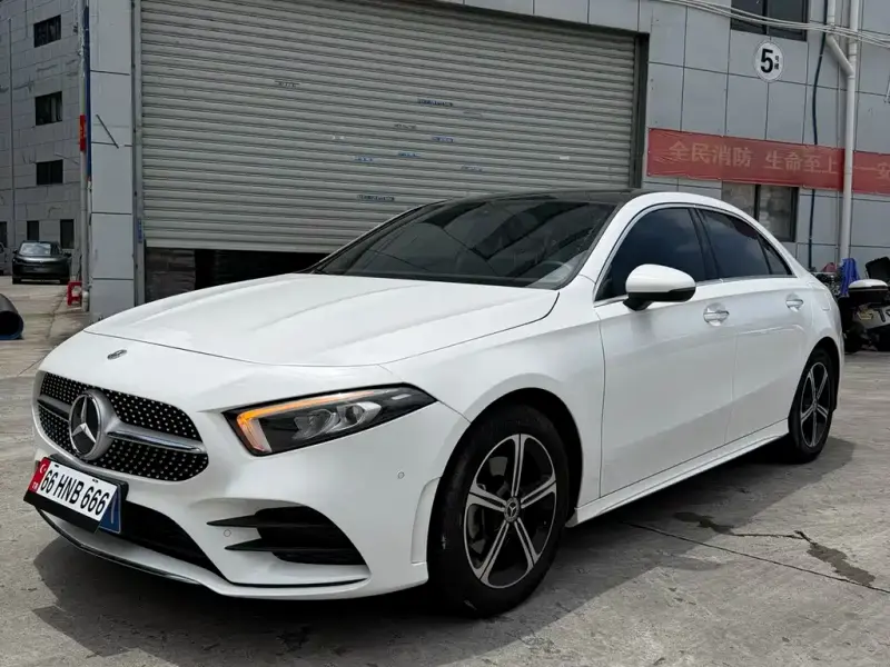 Mercedes-Benz A-Class, 2023 — фото 1