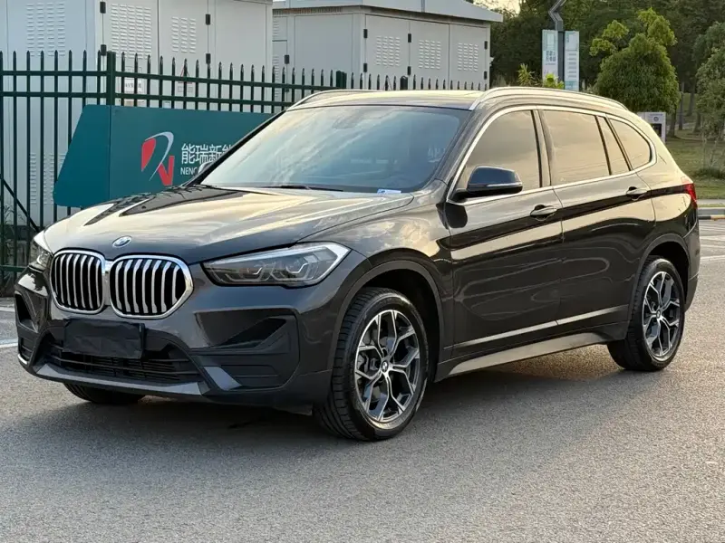 BMW X1, 2022 — фото 1