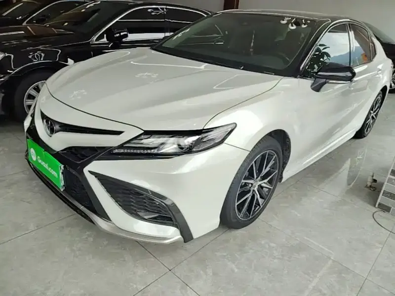 Toyota Camry, 2023