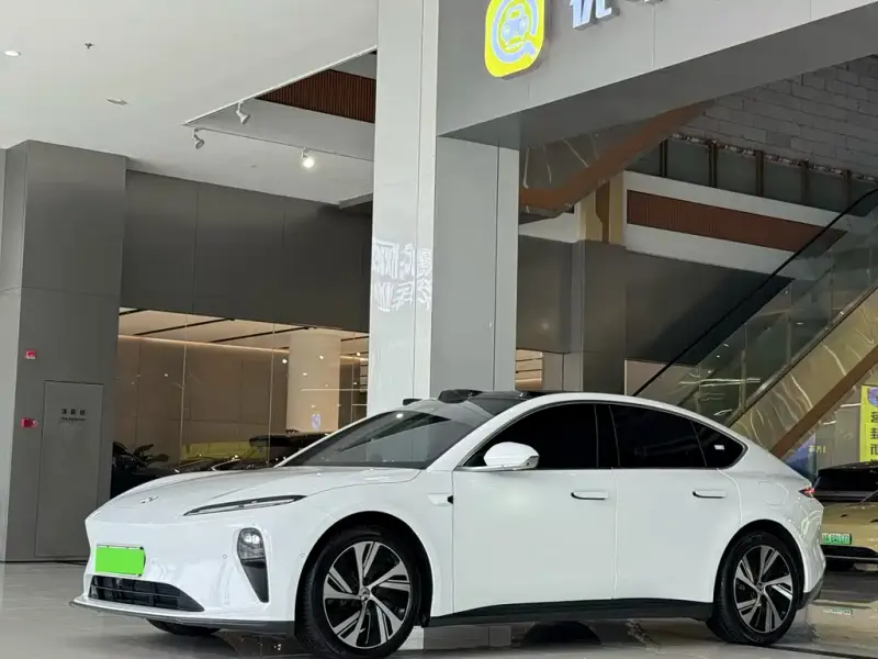 NIO ET5, 2024