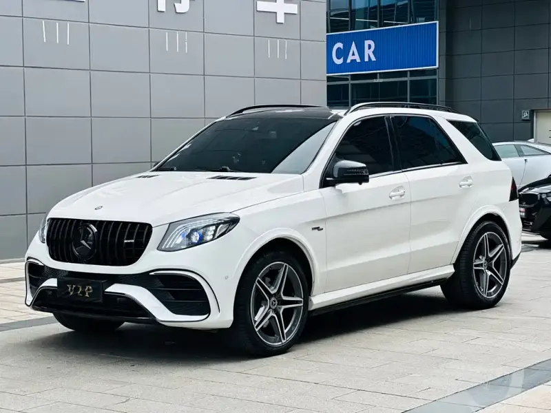 Mercedes-Benz M-Class, 2015