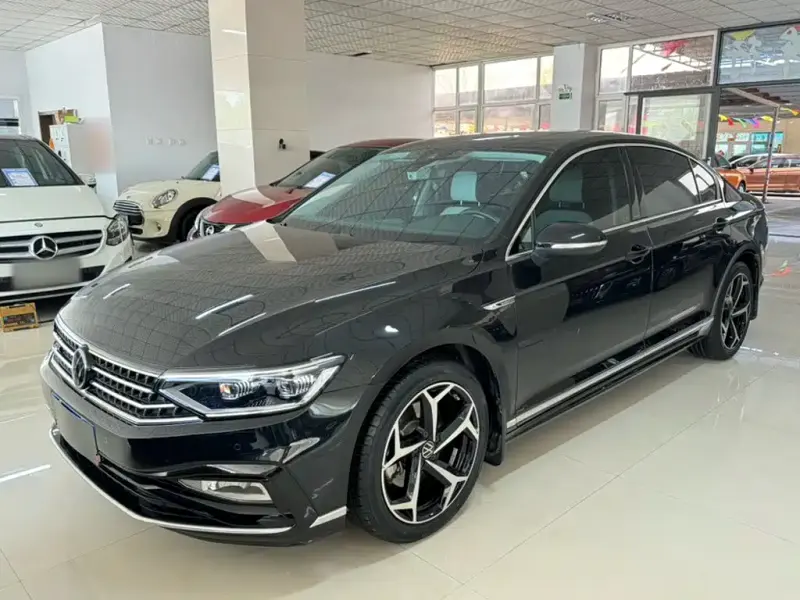 Volkswagen Magotan, 2023