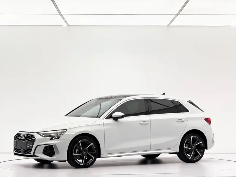 Audi A3, 2023 — фото 1