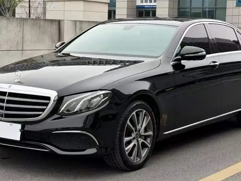 Mercedes-Benz E-Class, 2019 — фото 1