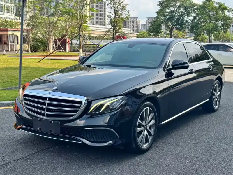 Mercedes-Benz E-Class, 2018 — фото 1