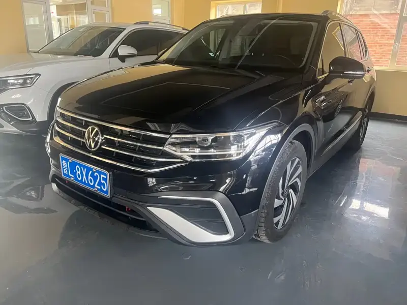 Volkswagen Tiguan L, 2022