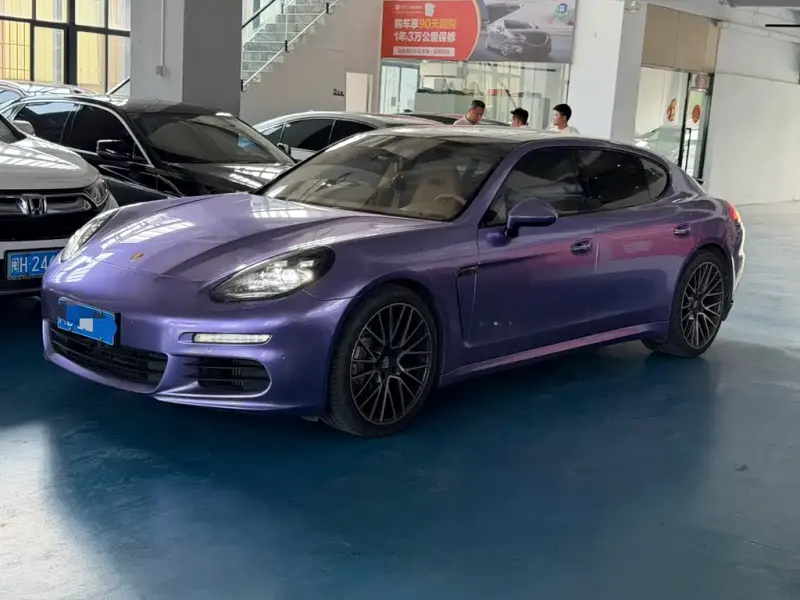 Porsche Panamera, 2013