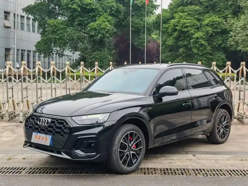 Audi Q5L, 2024