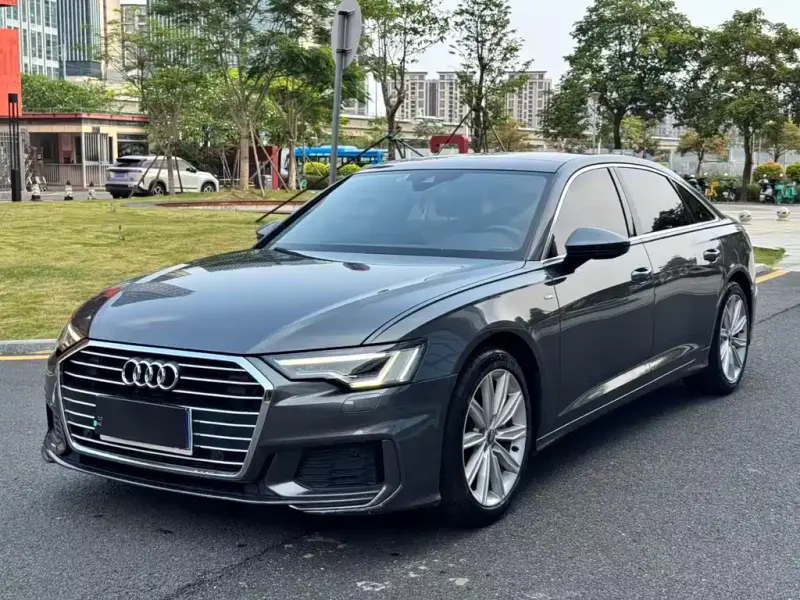 Audi A6L, 2021