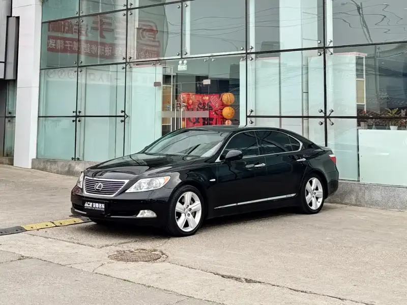 Lexus LS, 2009
