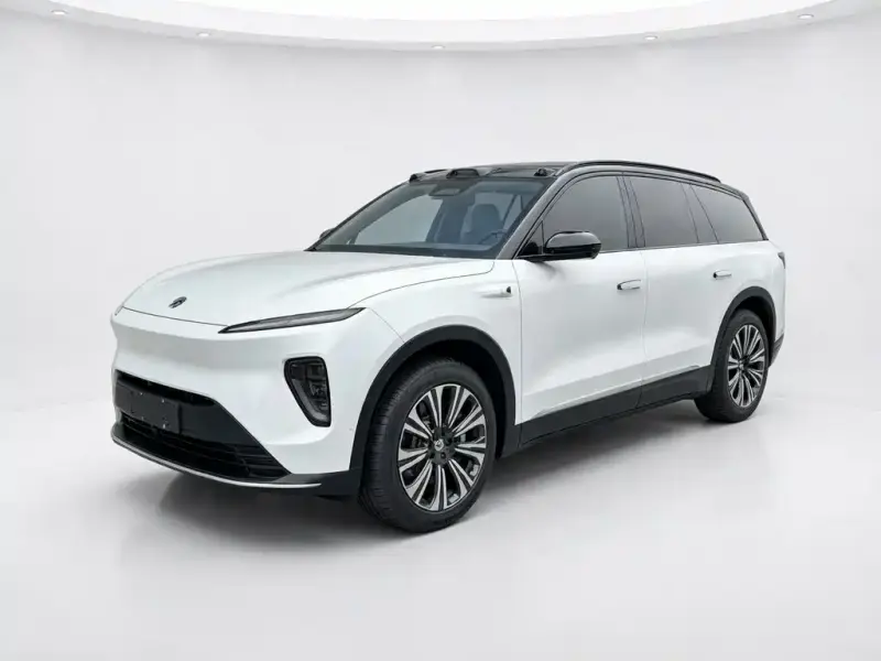 NIO ES8, 2024