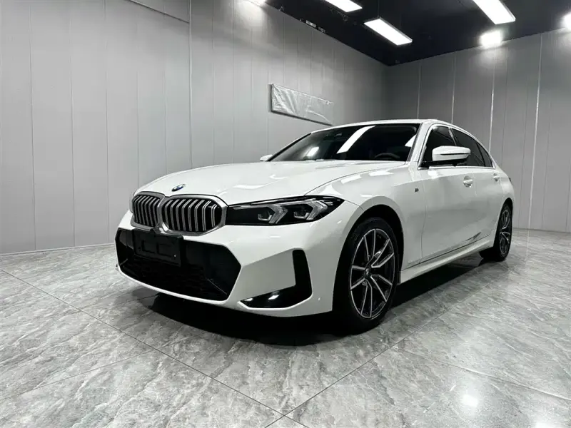 BMW 3 Series, 2023