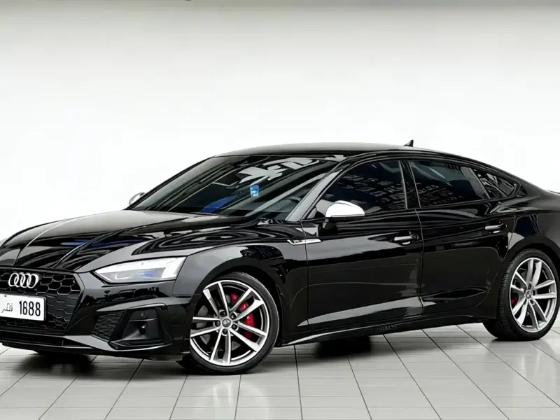 Audi S5, 2022