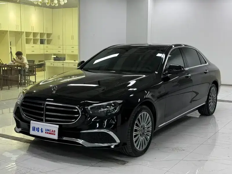 Mercedes-Benz E-Class, 2023 — фото 1