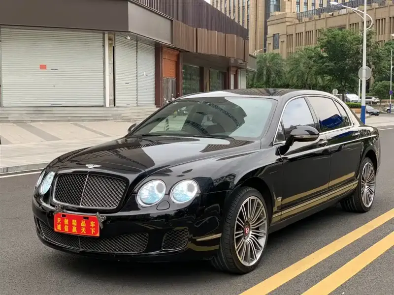 Bentley Flying Spur, 2013